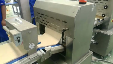 機械、ピザ生産ライン装置を作る注文のテーラー自動ピザ サプライヤー